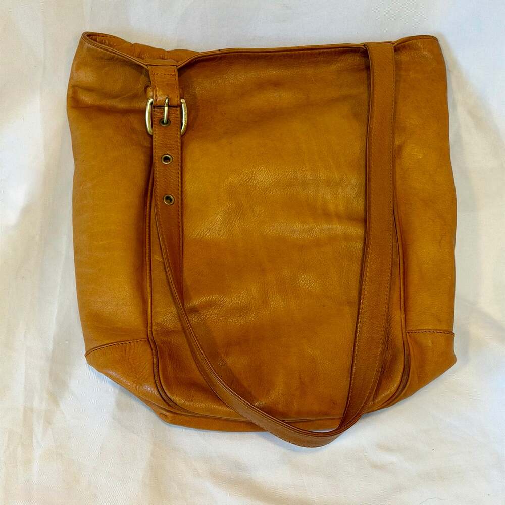 Vintage Green Fields Tan Leather Bucket Shoulder Bag Purse w/ Solid Brass Buckle